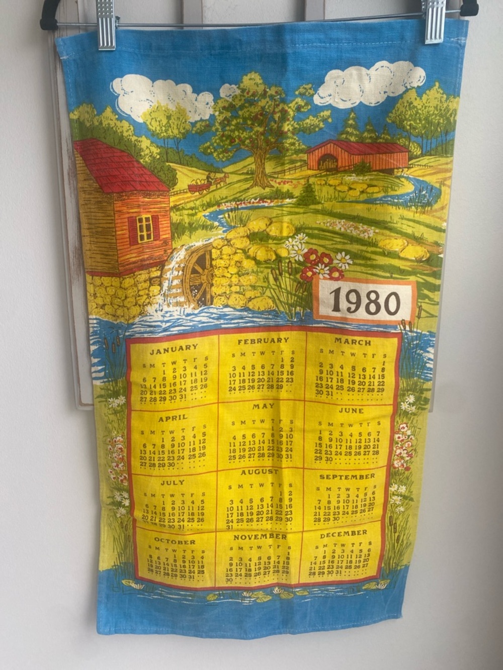 Vintage 1980 linen blend Calendar tea towel vibrant colors Country Scene - Picture 5 of 8
